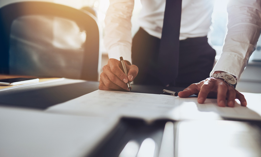 Essential Legal Considerations When Buying or Selling a Superyacht