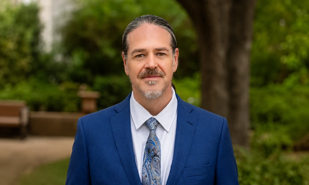 How Attorney Michael Bradley’s Successful Public Defender Record Shaped His Criminal Defense Career